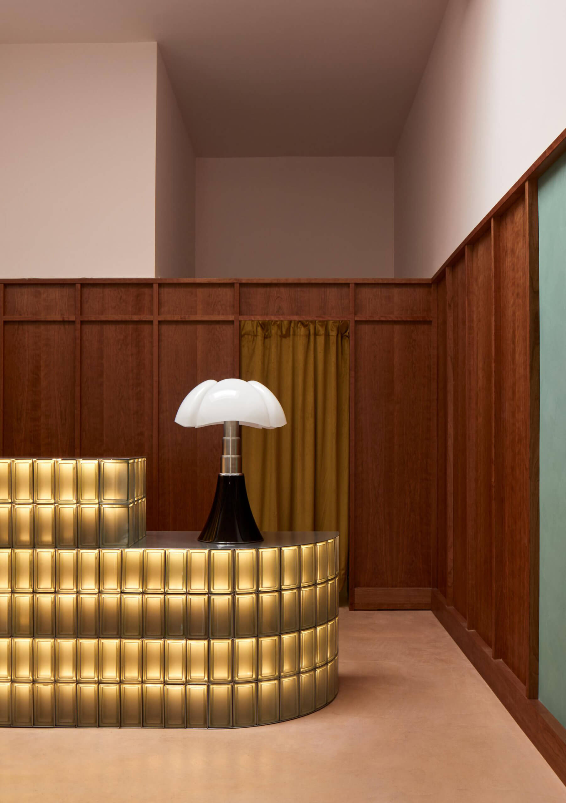 Paul Chan / Boisson Bottle Shop / Interior / 2022