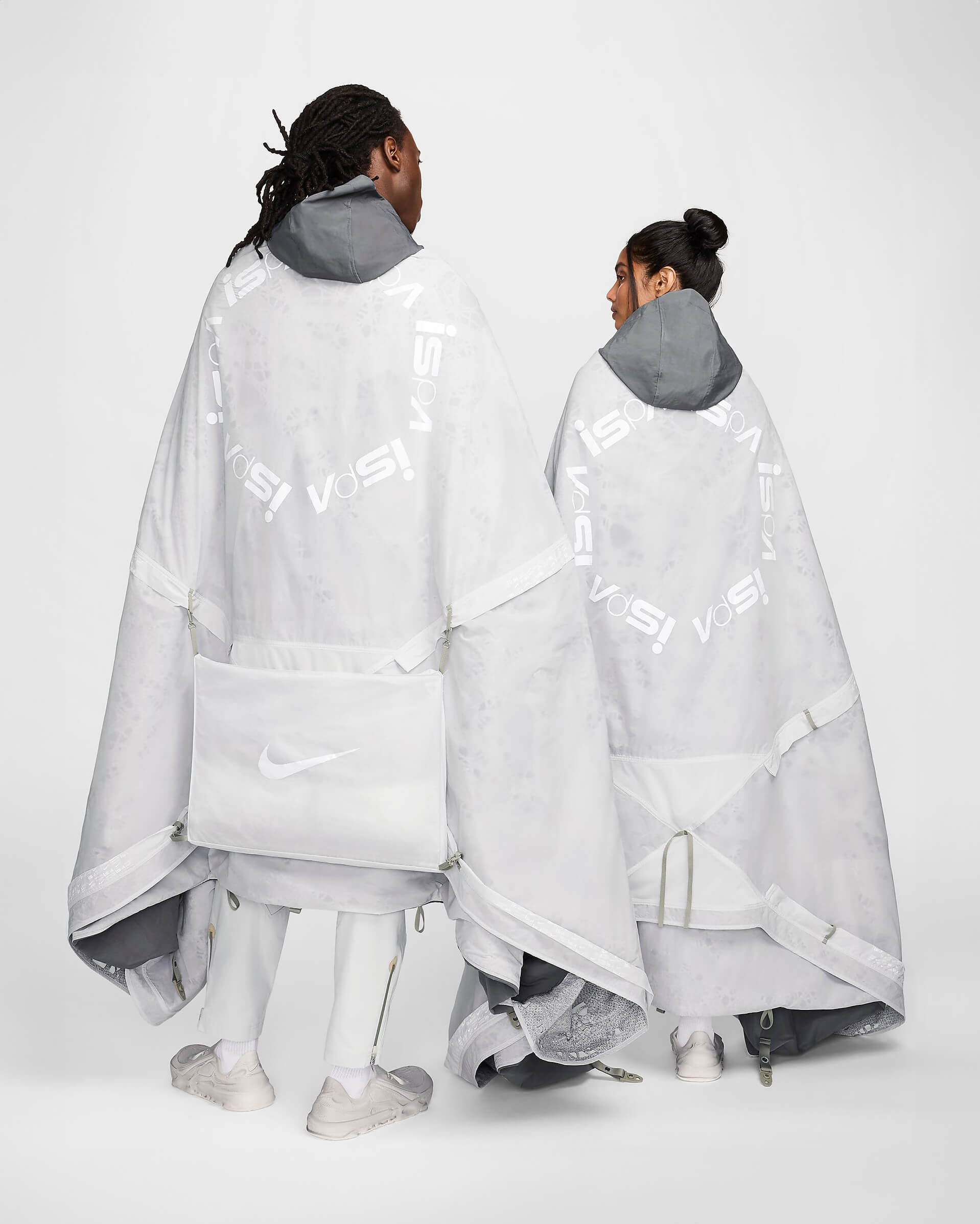 Nike ISPA / Metamorph Poncho / Fashion / 2024